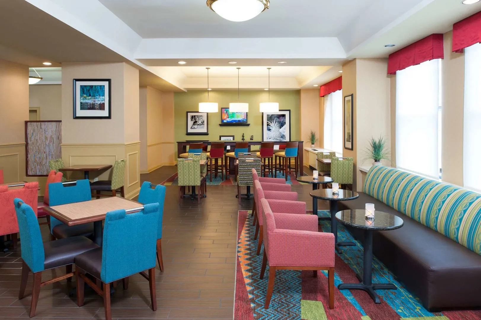 Photo - Hampton Inn Indianapolis Downtown Across from Circle Centre