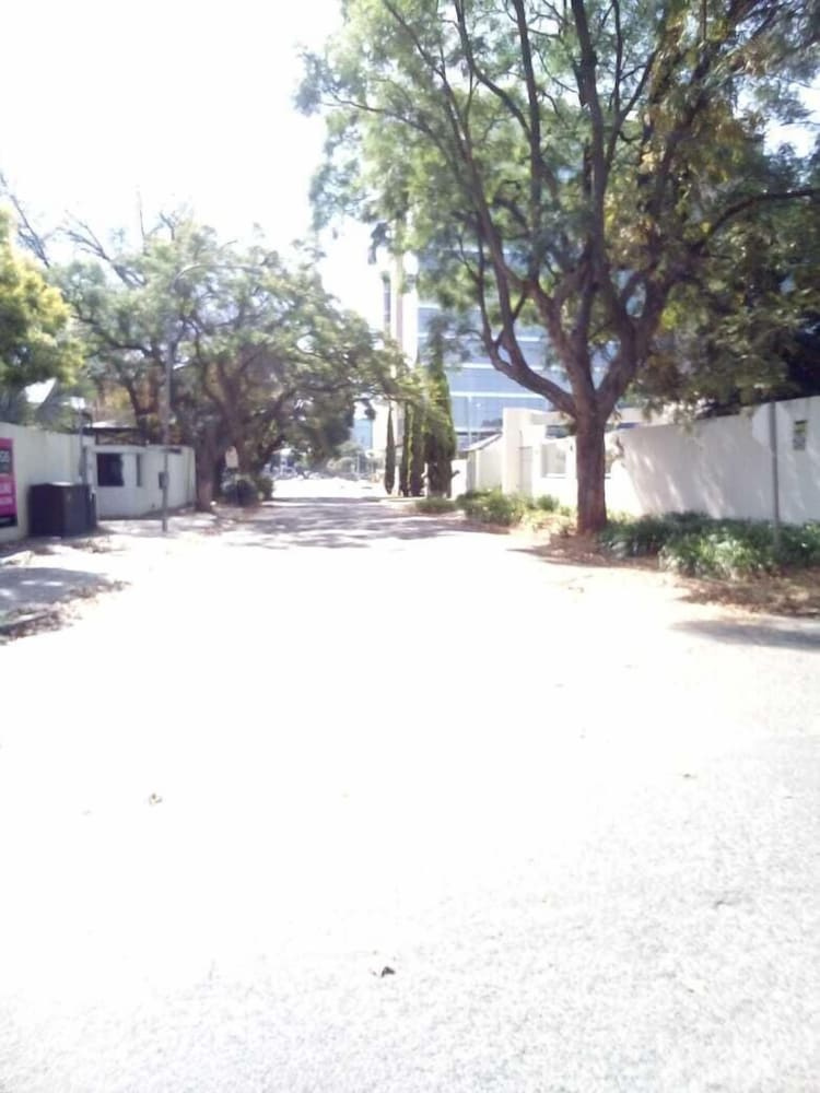 Photo - Art Deco Budget Accommodation Rosebank - Hostel