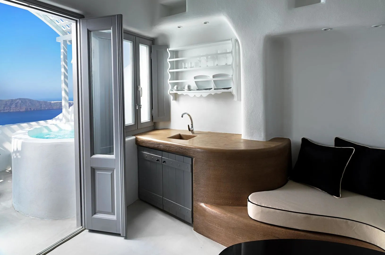 Photo - Tholos Resort