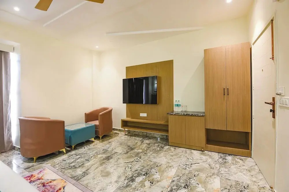 Photo - FabHotel Dev Palace I