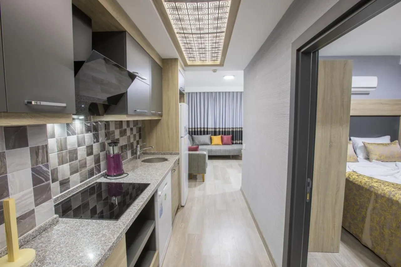 Photo - Elanis Suites