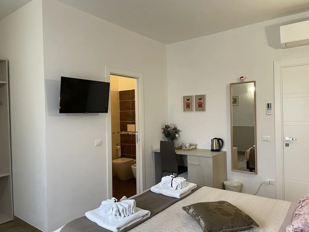 Photo - Porta alla Croce Guest House