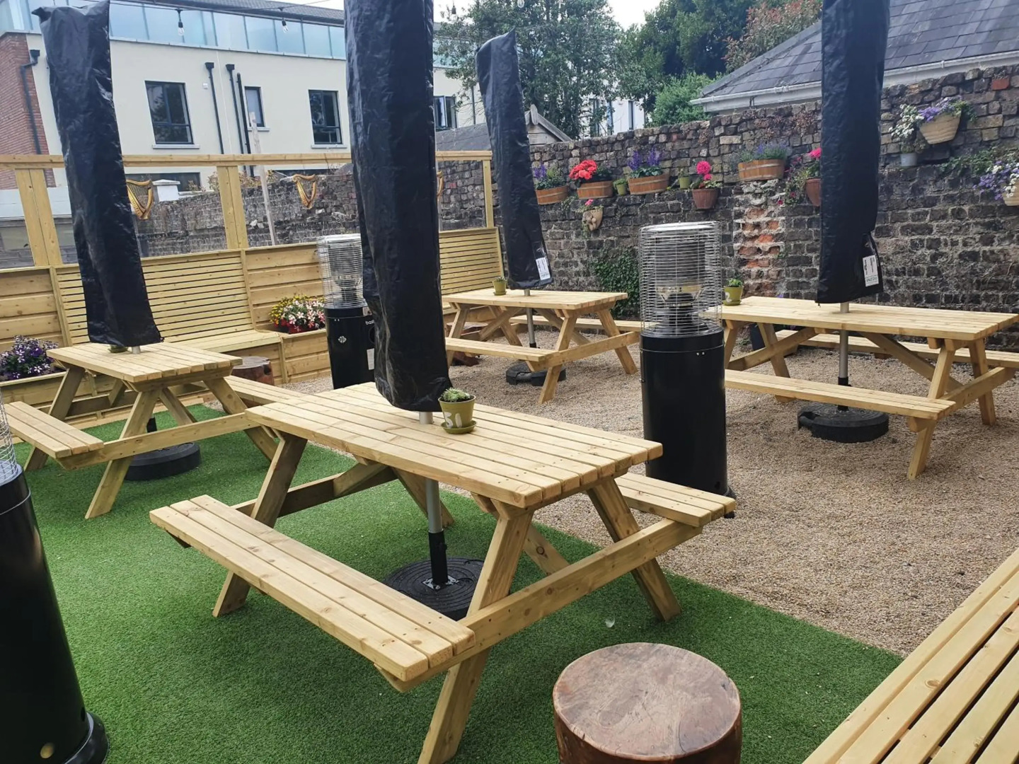 Photo - Uppercross House Hotel