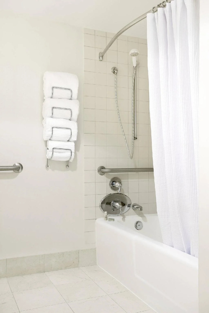 Foto - Renaissance Newark Airport Hotel