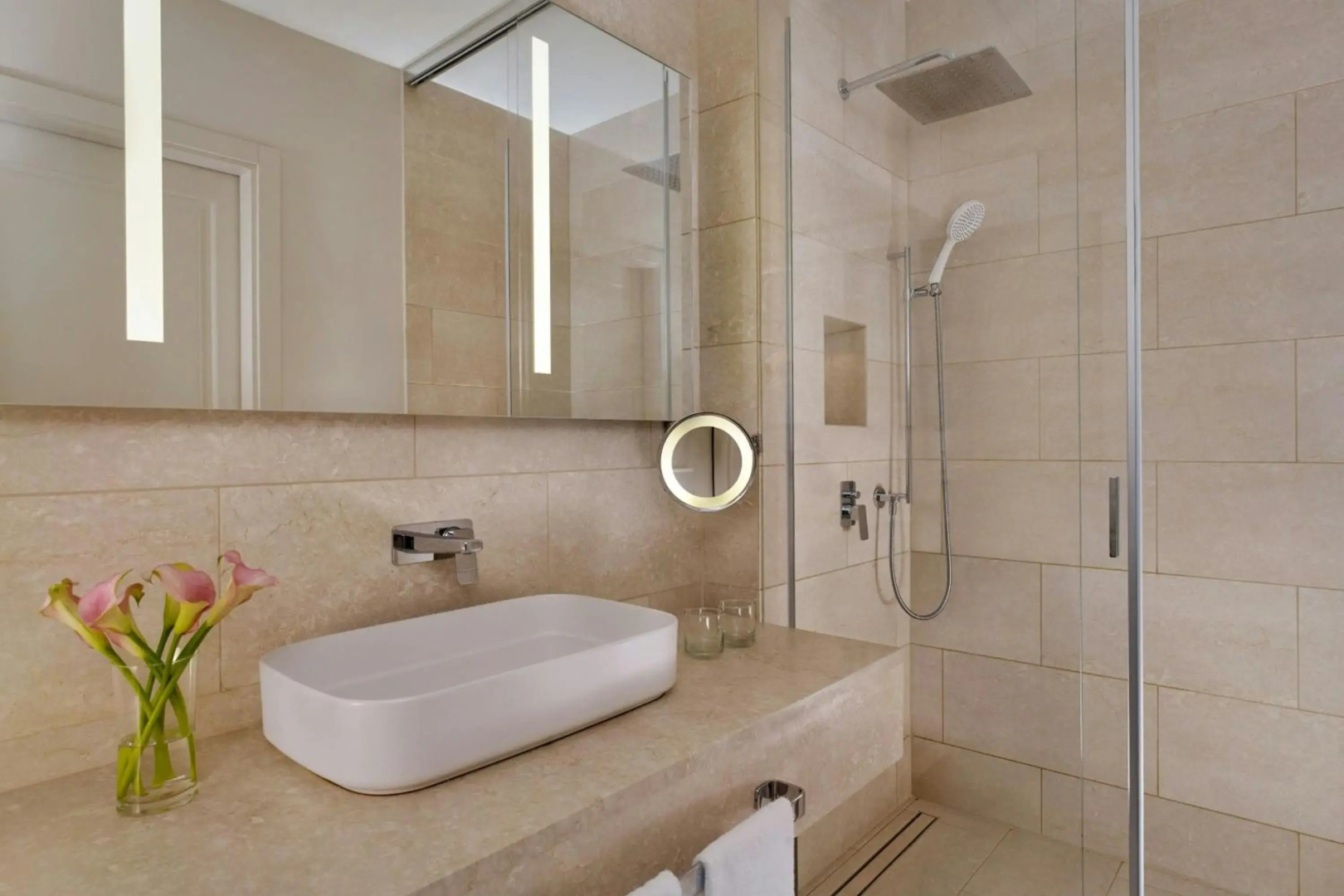 Photo - The Ritz-Carlton Hotel de la Paix, Geneva