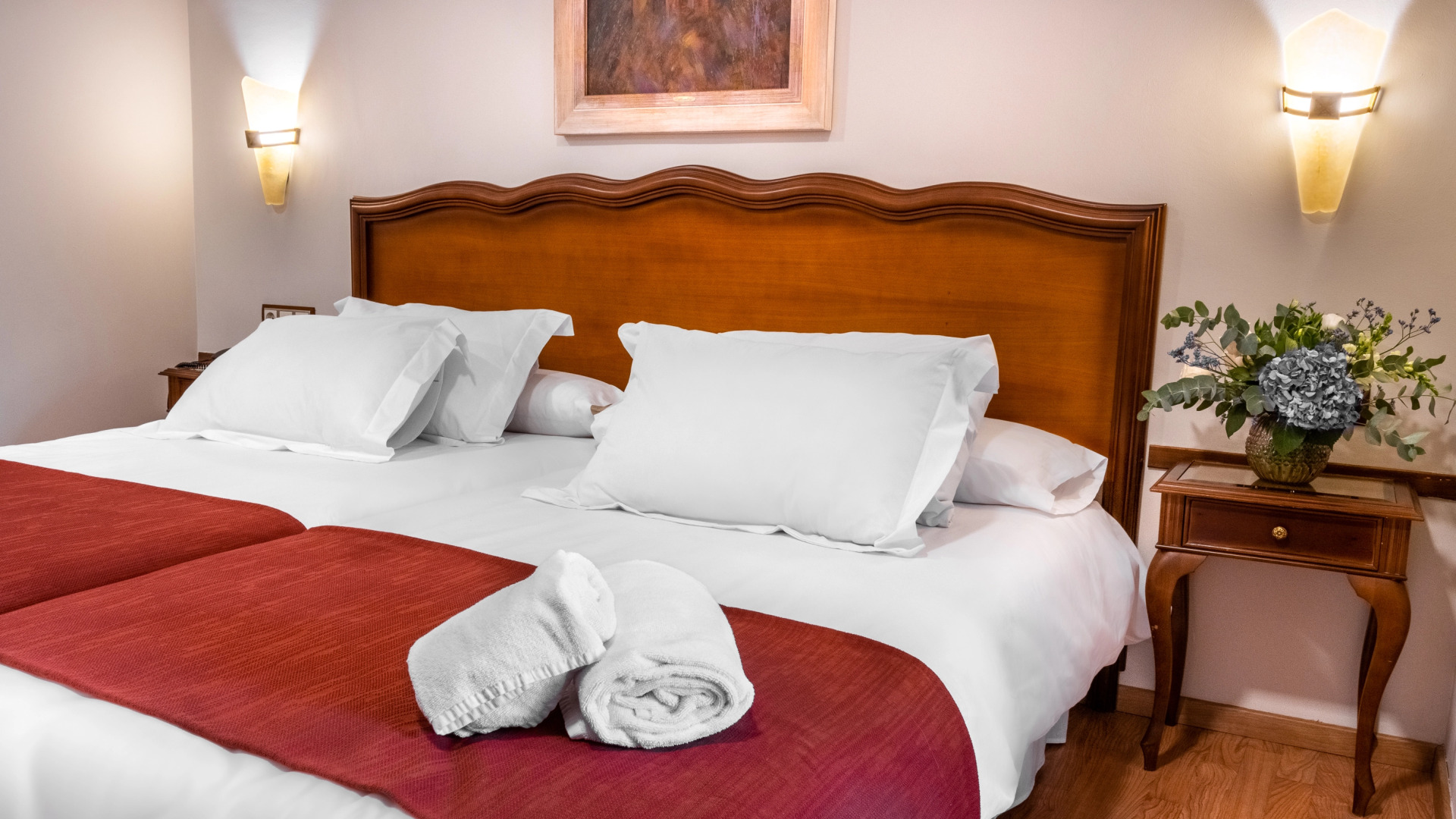 Photo - Hotel Reina Cristina