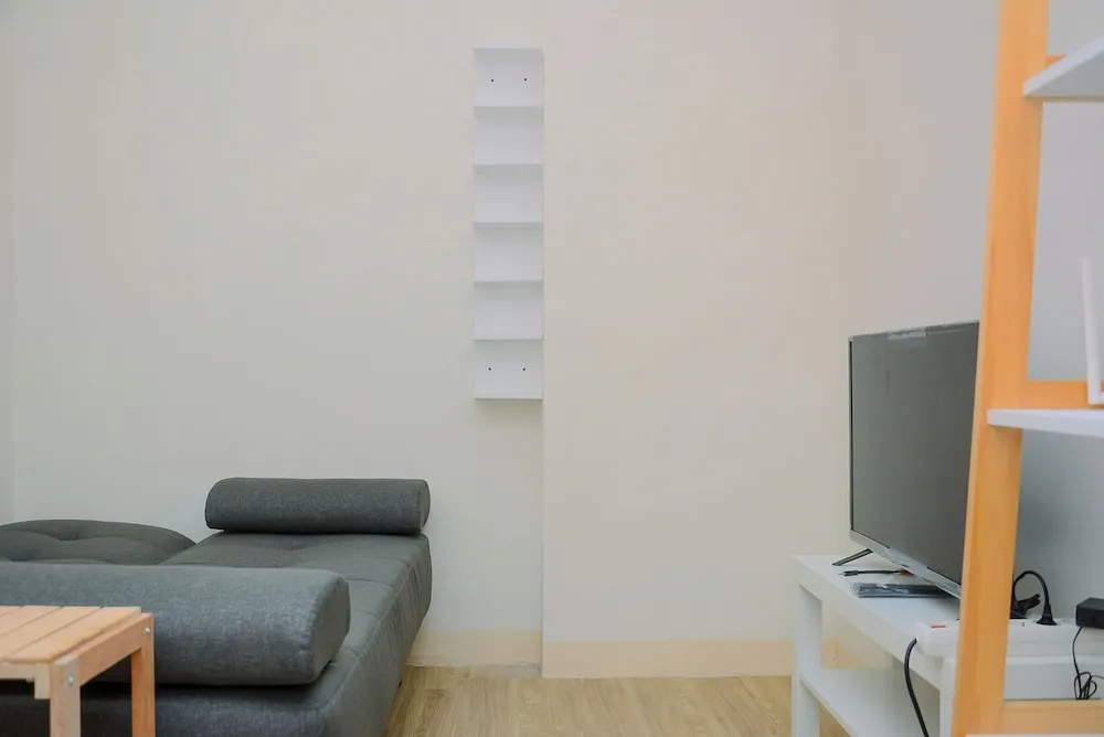 Comfort 1BR with Minimalist Design at Podomoro Golf View Apartment