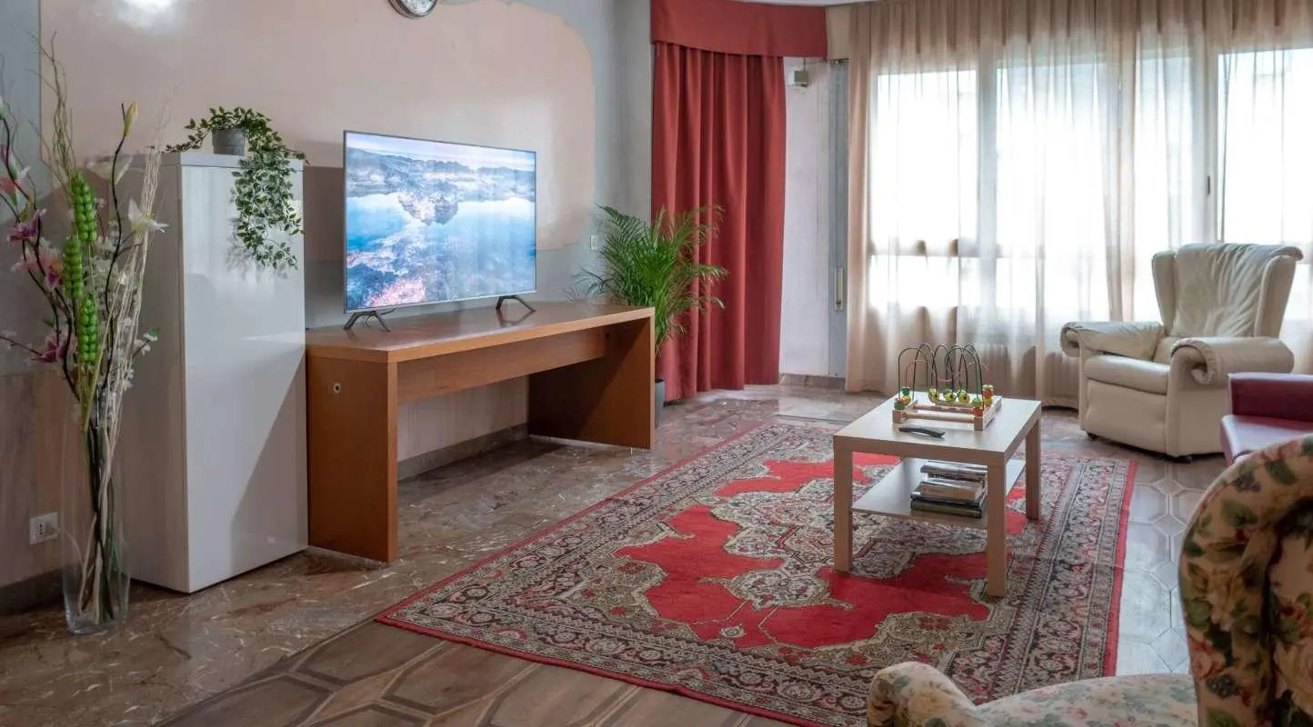 Foto - Guest House Train Station Venice - Atika & Atif