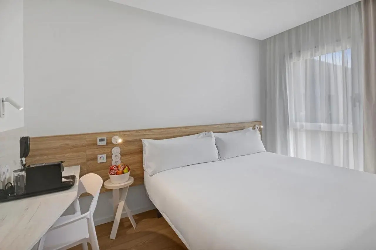 Photo - B&B HOTEL Sevilla Bormujos