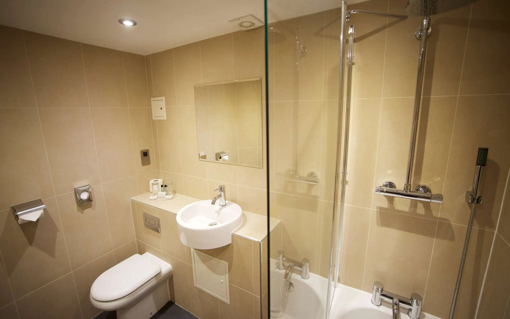 Foto - The Waterside Hotel and Leisure Club