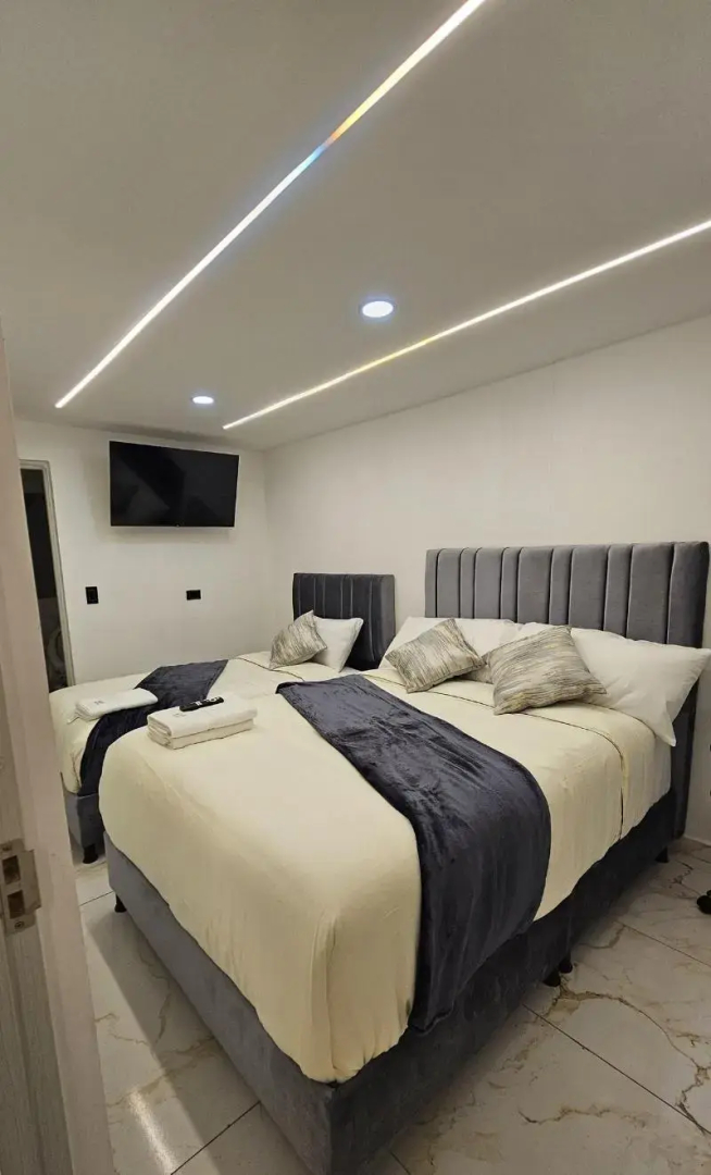 Foto - Hotel West Inn