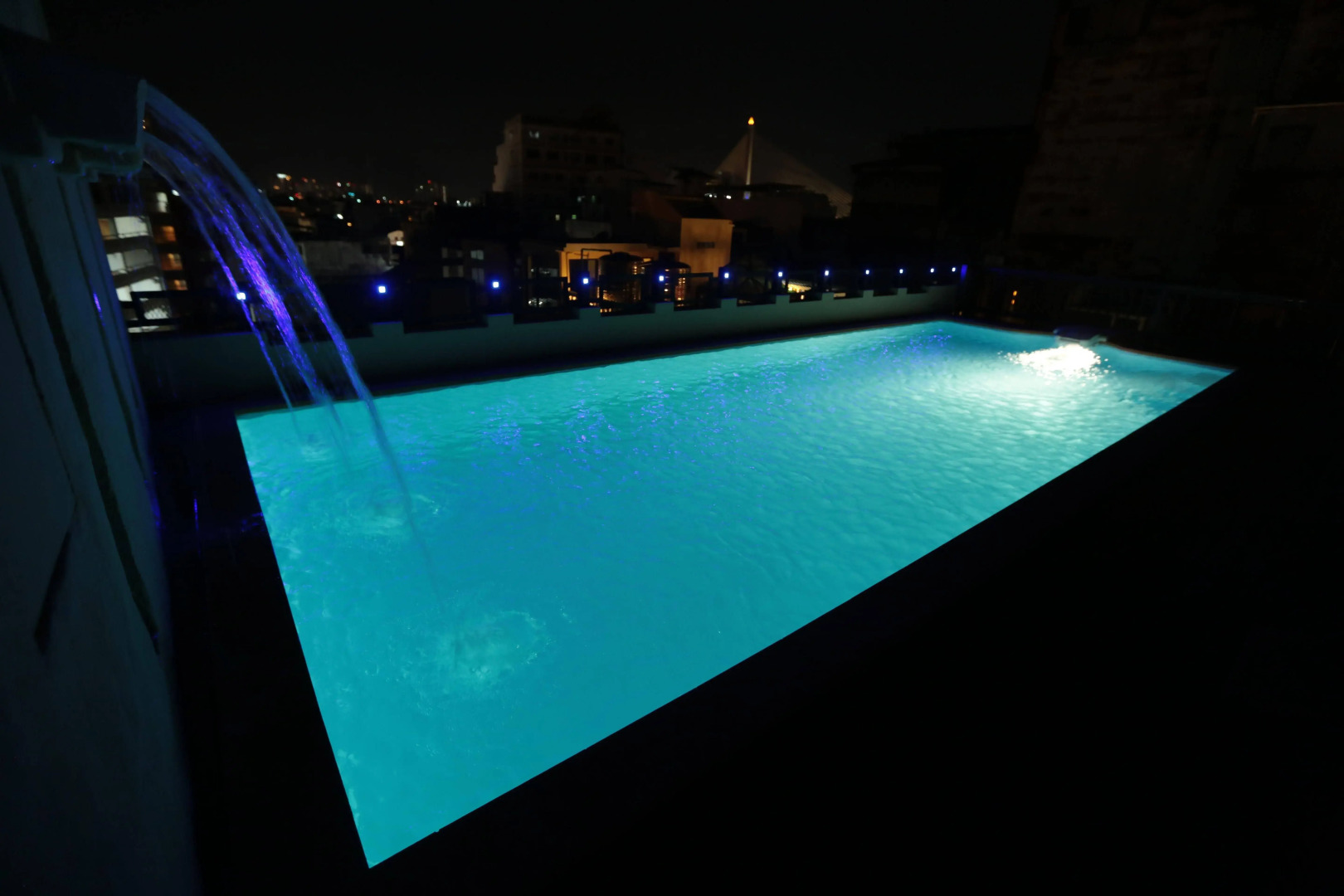 Photo - Dewan Bangkok