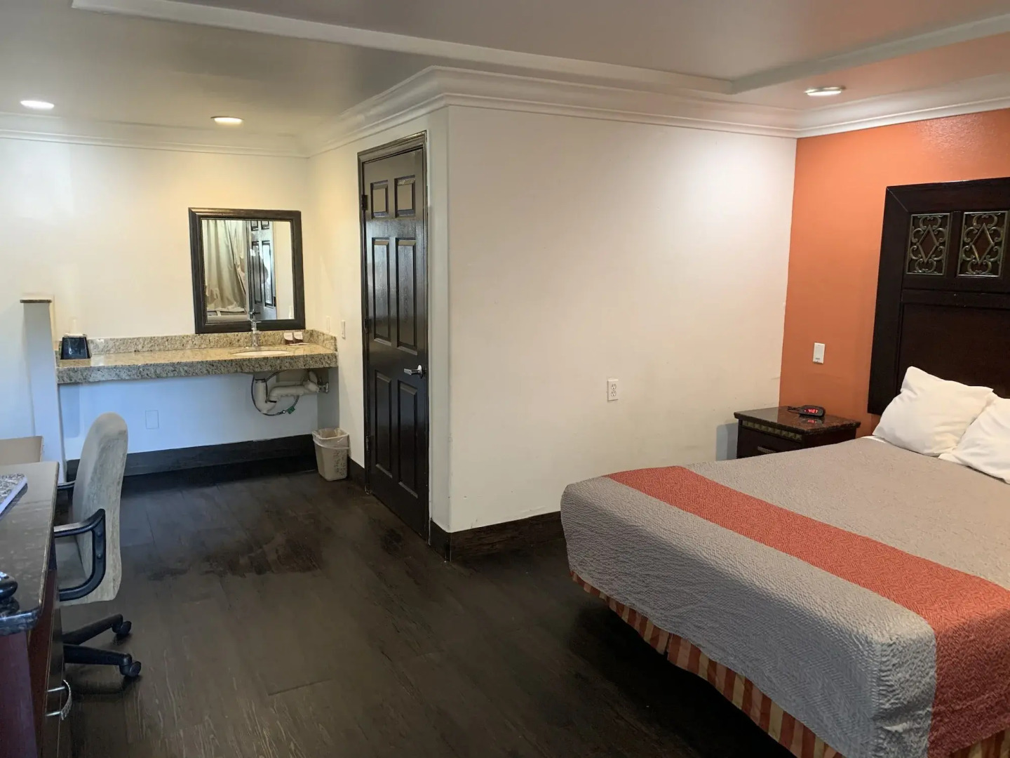 Photo - Santa Fe Inn Los Angeles