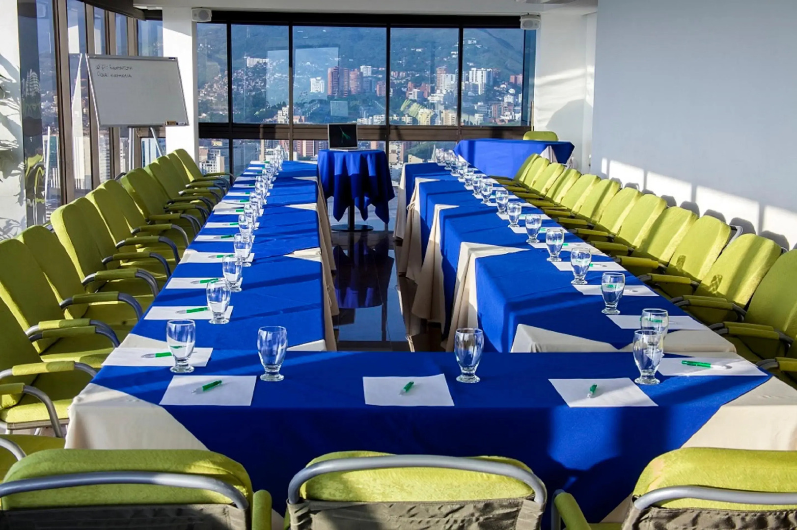 Photo - Torre de Cali Plaza Hotel