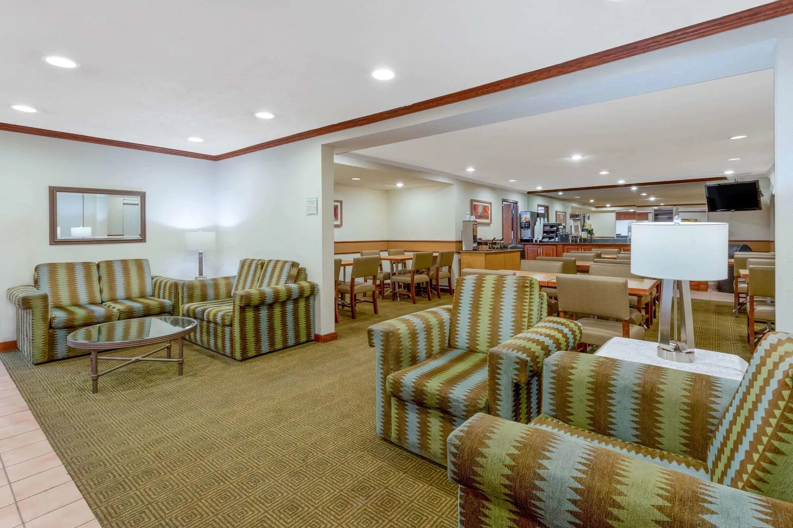 Foto - Norwood Inn & Suites by BlissPoint Post Rd Indianapolis