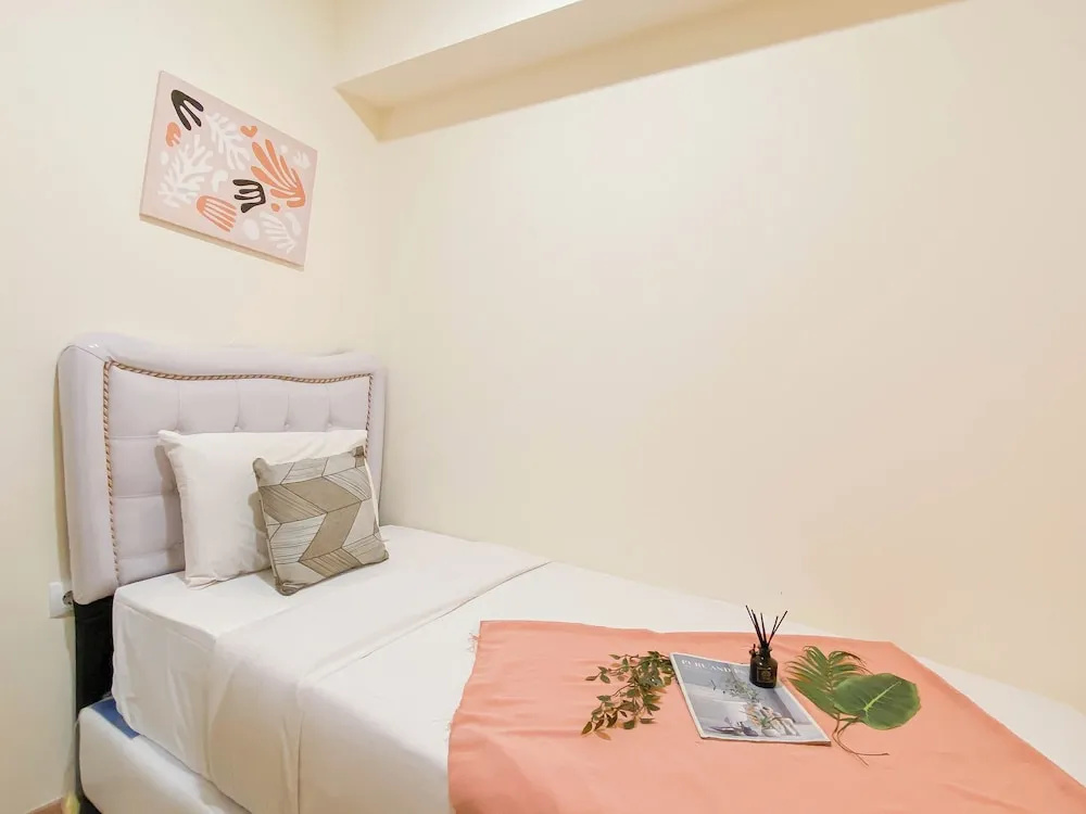 Modern Touch 2Br Apartment At Meikarta