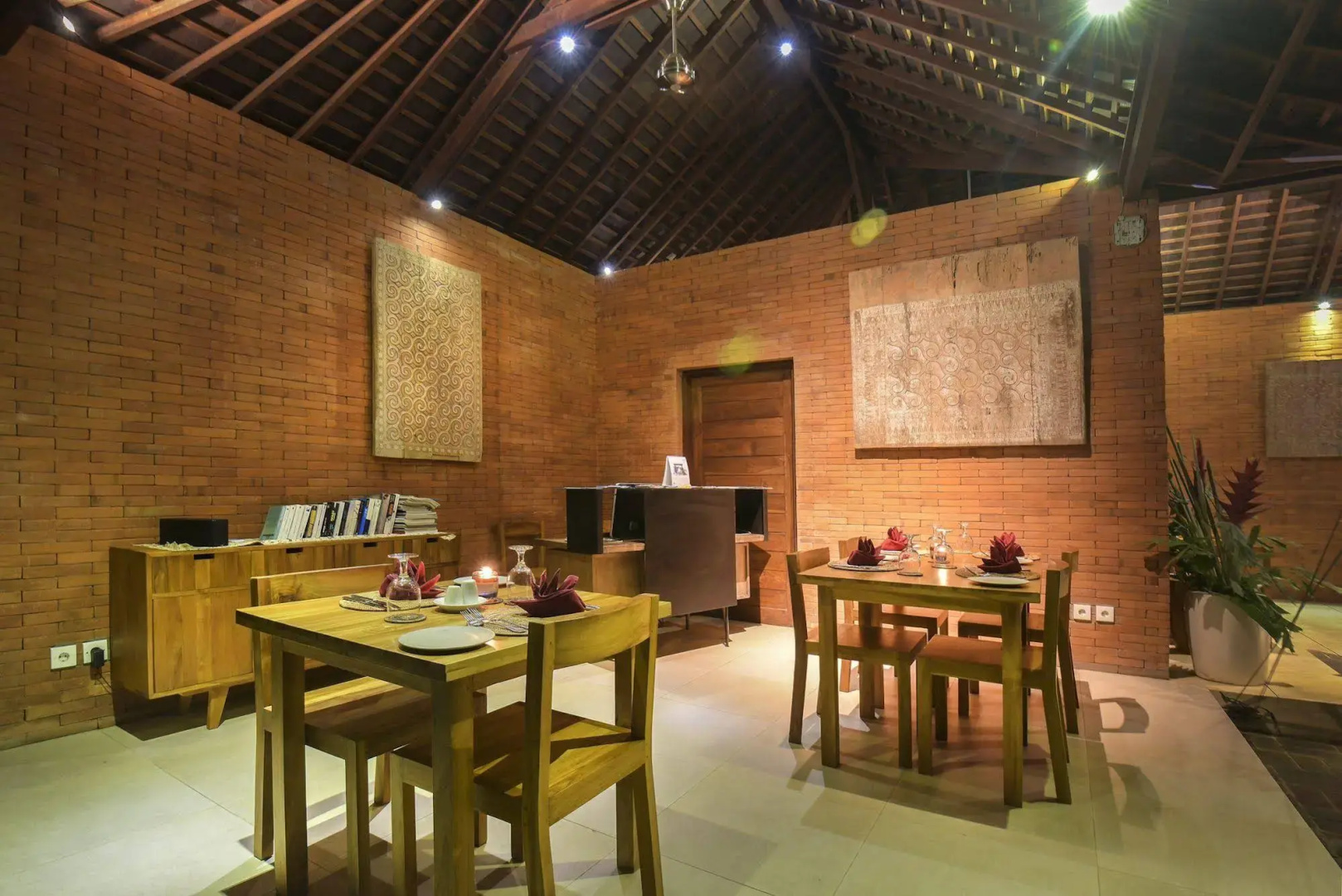 Photo - Samkhya Villas - Free 1x Floating Breakfast or Minibar