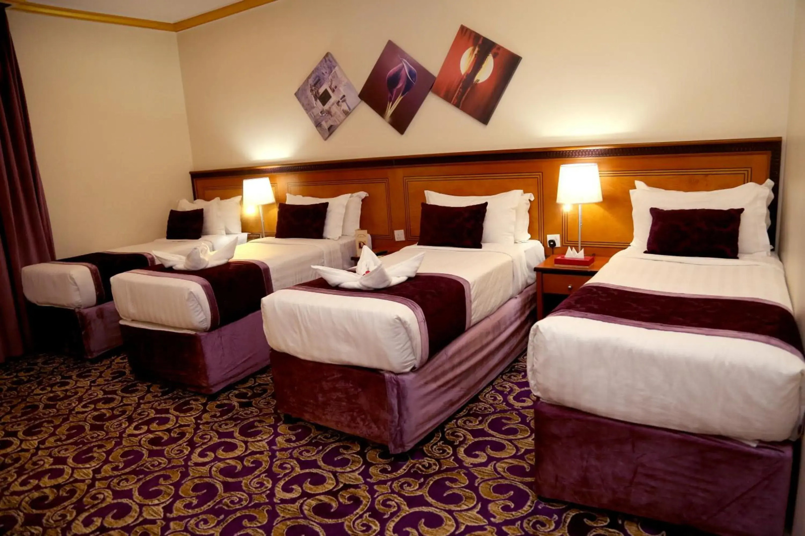 Photo - Hotel Tide Phuket Beachfront