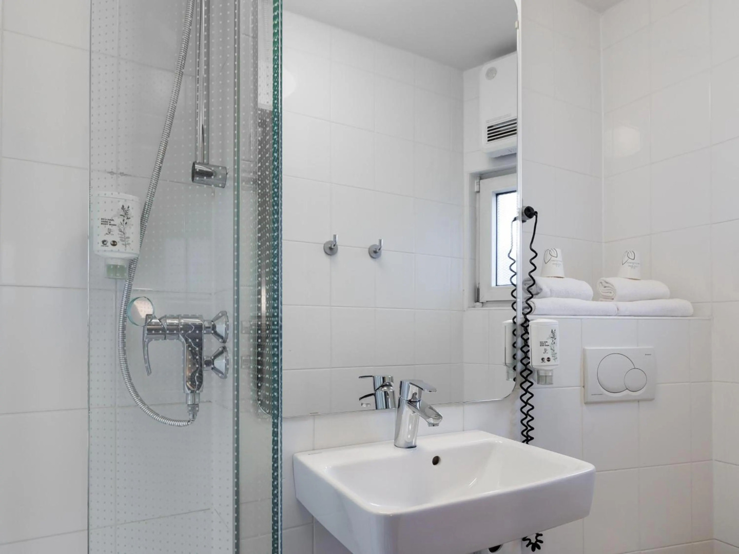 Photo - B&B Hotel Düsseldorf-Hbf