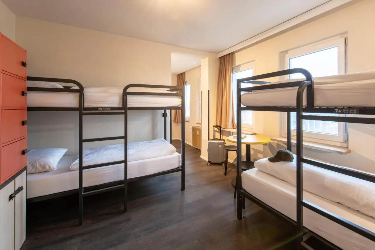 Foto - MEININGER Hotel München City Center
