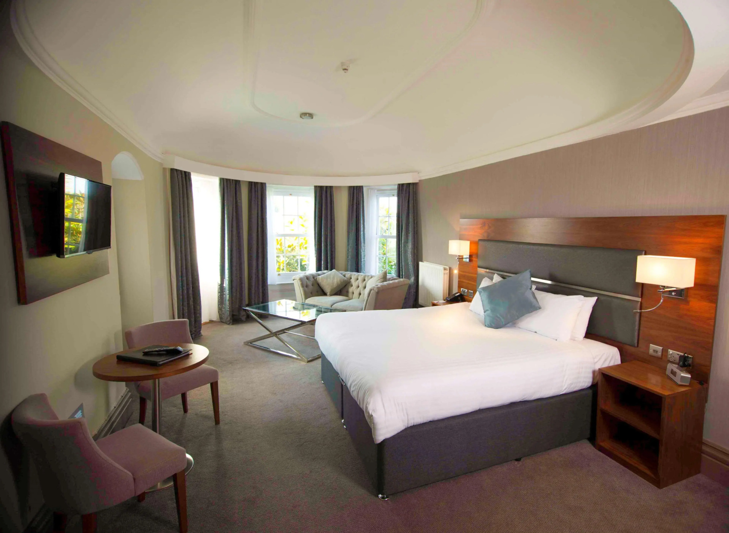 Photo - Best Western Chilworth Manor Hotel