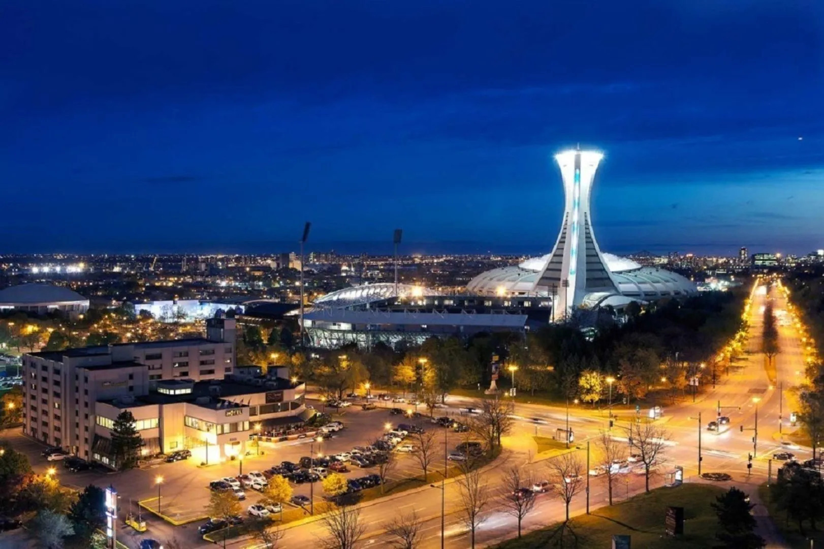 Photo - Hotel Universel Montréal