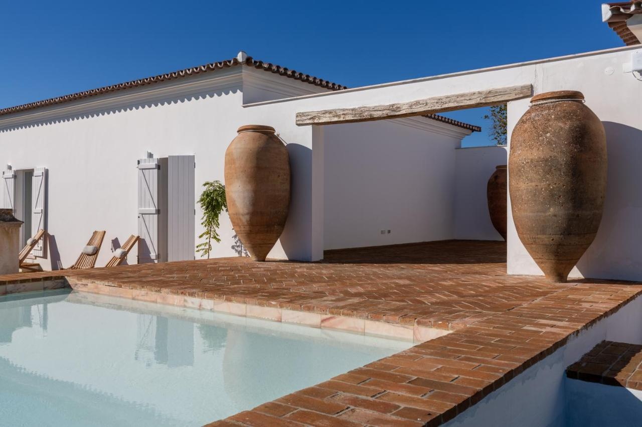 Photo - Cenoura-Brava Villas & Suites.