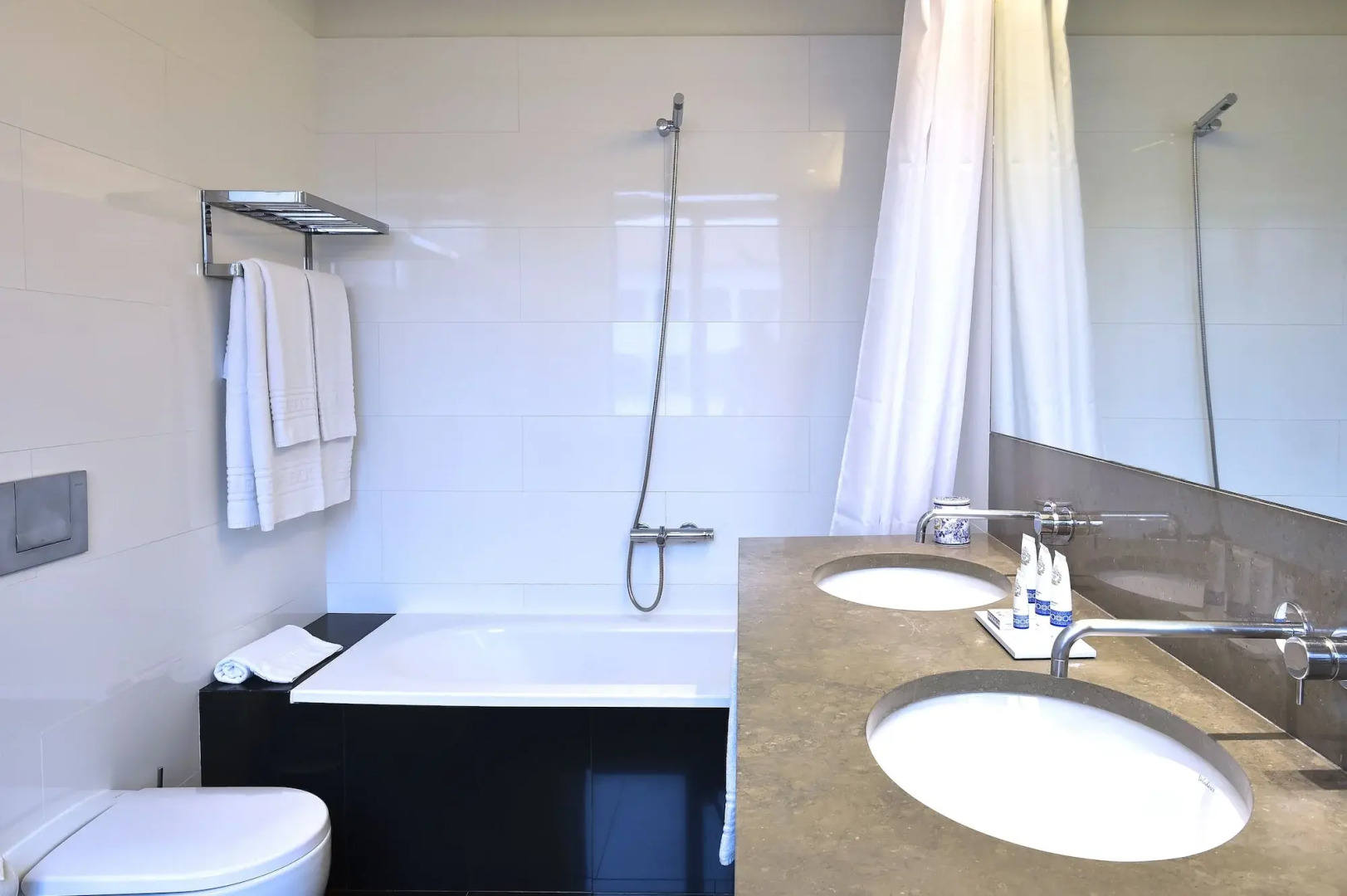 Foto - The Editory Artist Baixa Porto Hotel