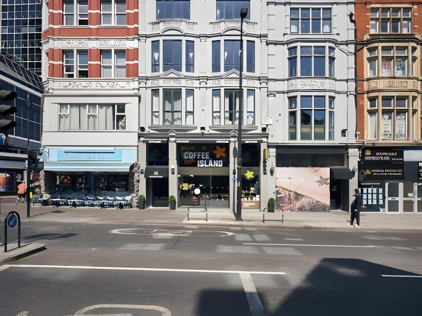 Foto - Sonder — Edgware Road