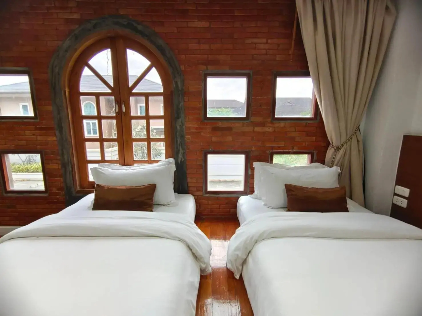 Photo - Lanna Oriental Hotel