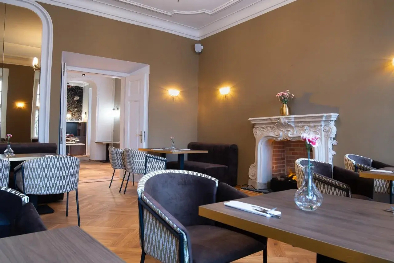 Photo - Palladian Hotel