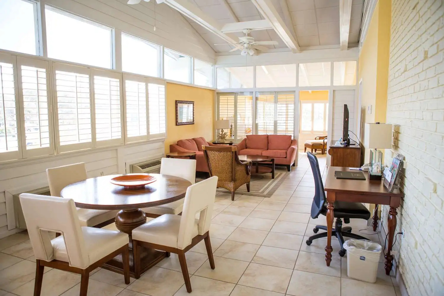 Foto - Best Western Plus Yacht Harbor Inn