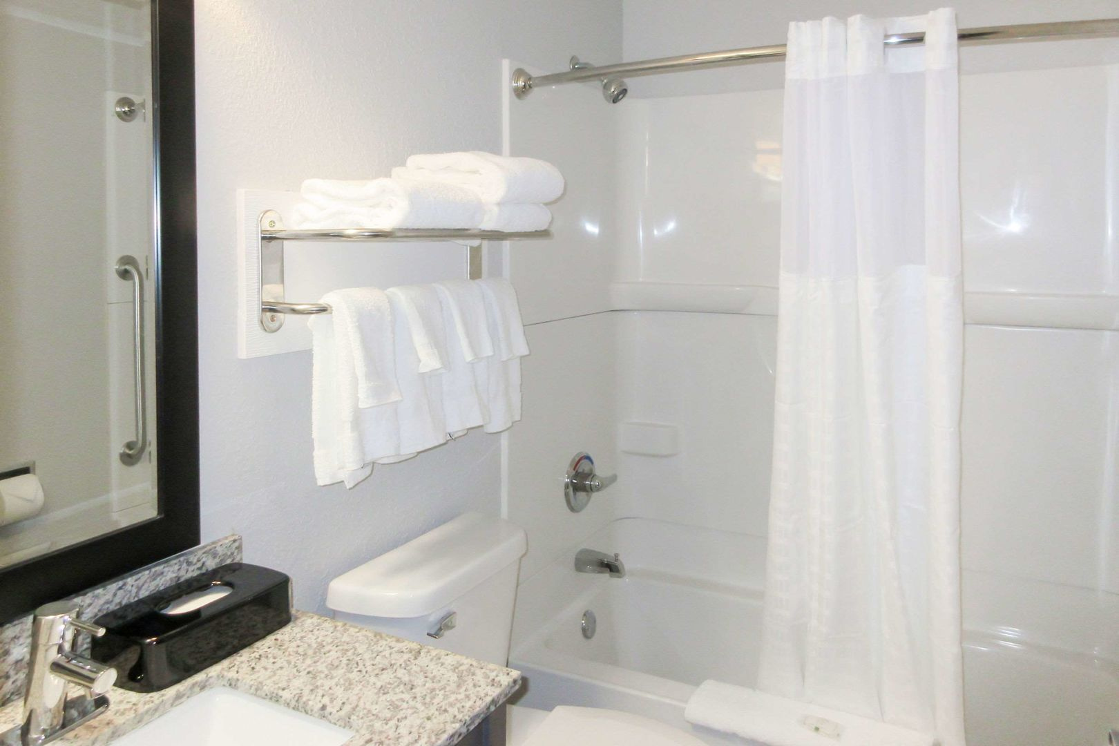 Photo - Quality Inn & Suites Hammond Near I-8090