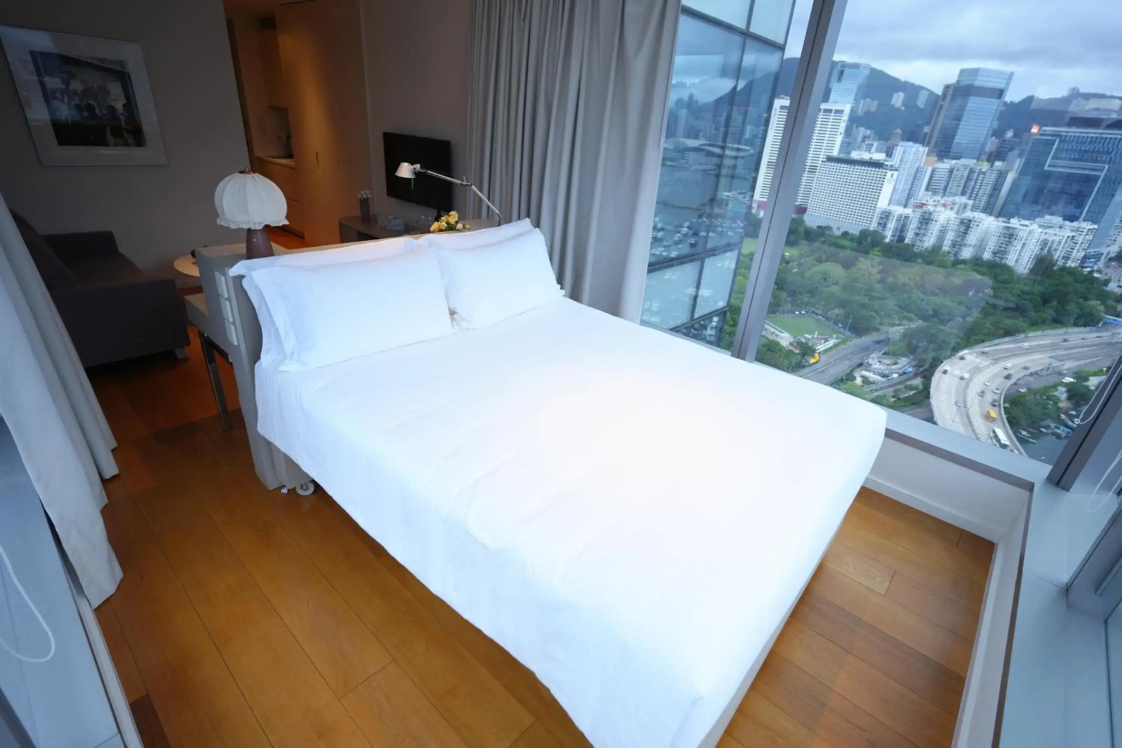 Photo - Twenty One Whitfield