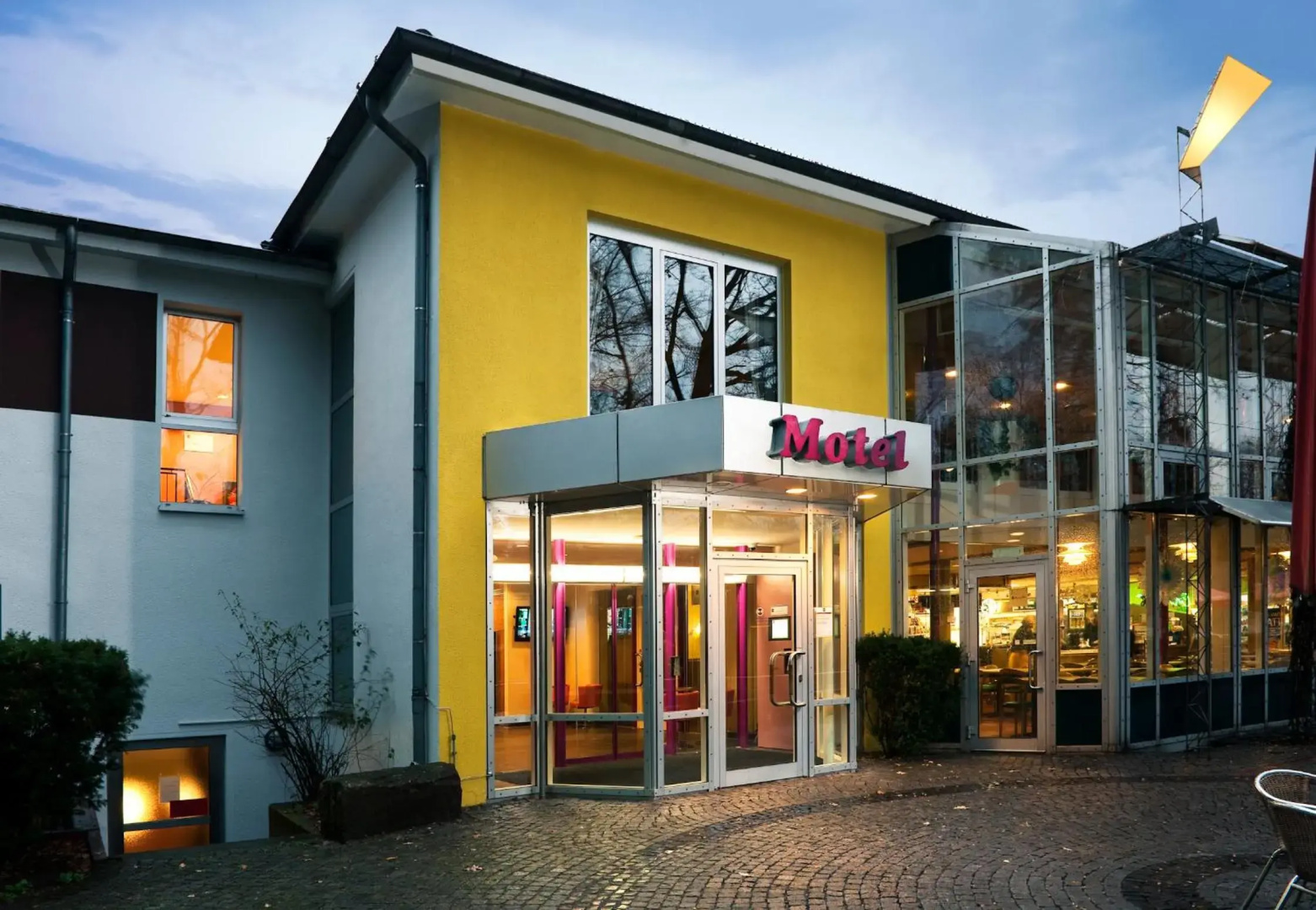 Foto - Raststättenhotel Hannover-Garbsen