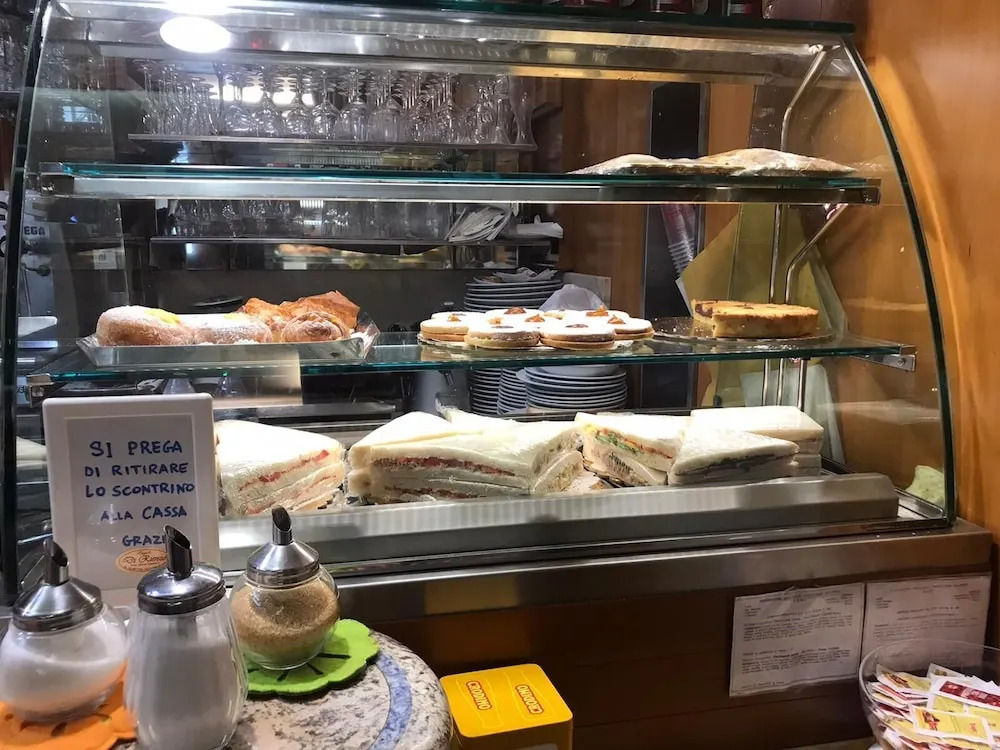 Photo - Best Suites Pantheon