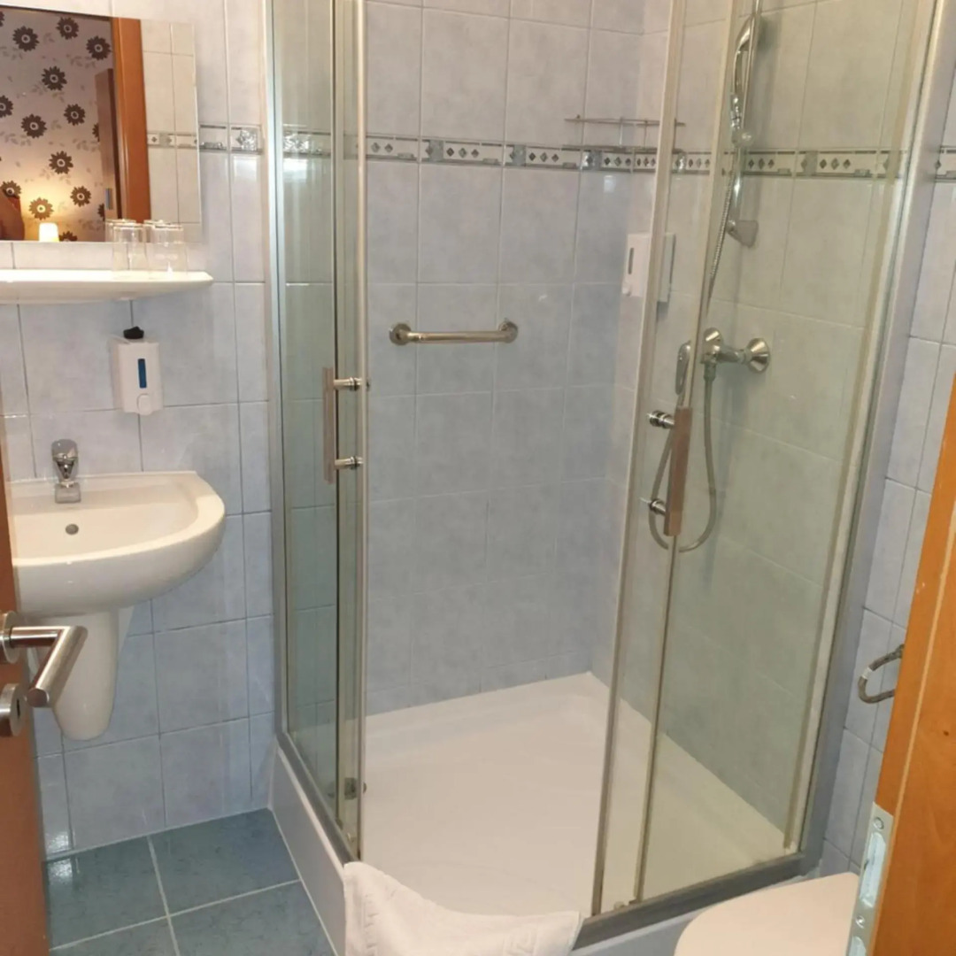 Photo - Six Inn Hotel Budapest