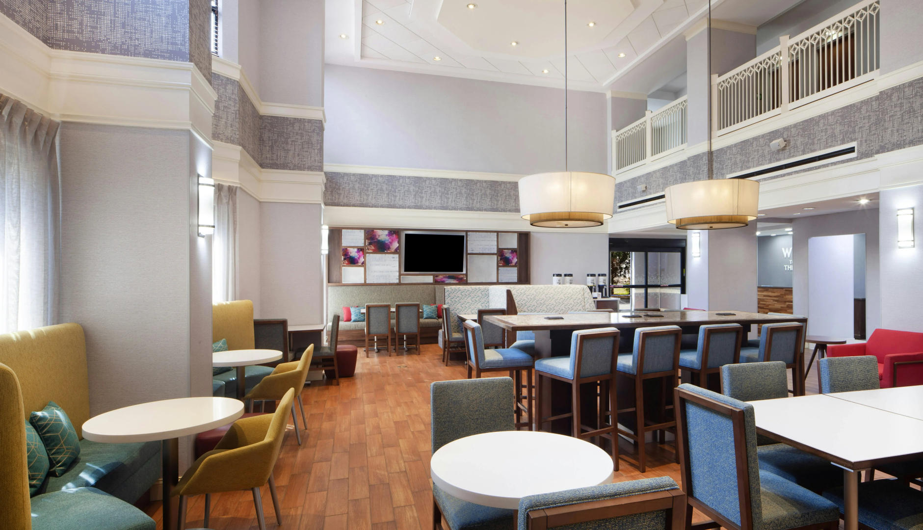 Photo - Hampton Inn & Suites Atlanta Airport North I-85