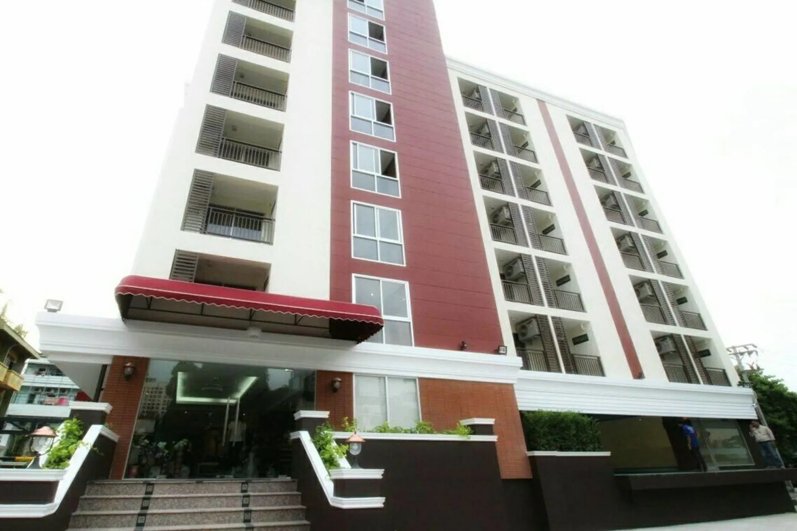 Foto - Leelawadee Modern Resort Huaykwang - ลีลาวดี ห้วยขวาง