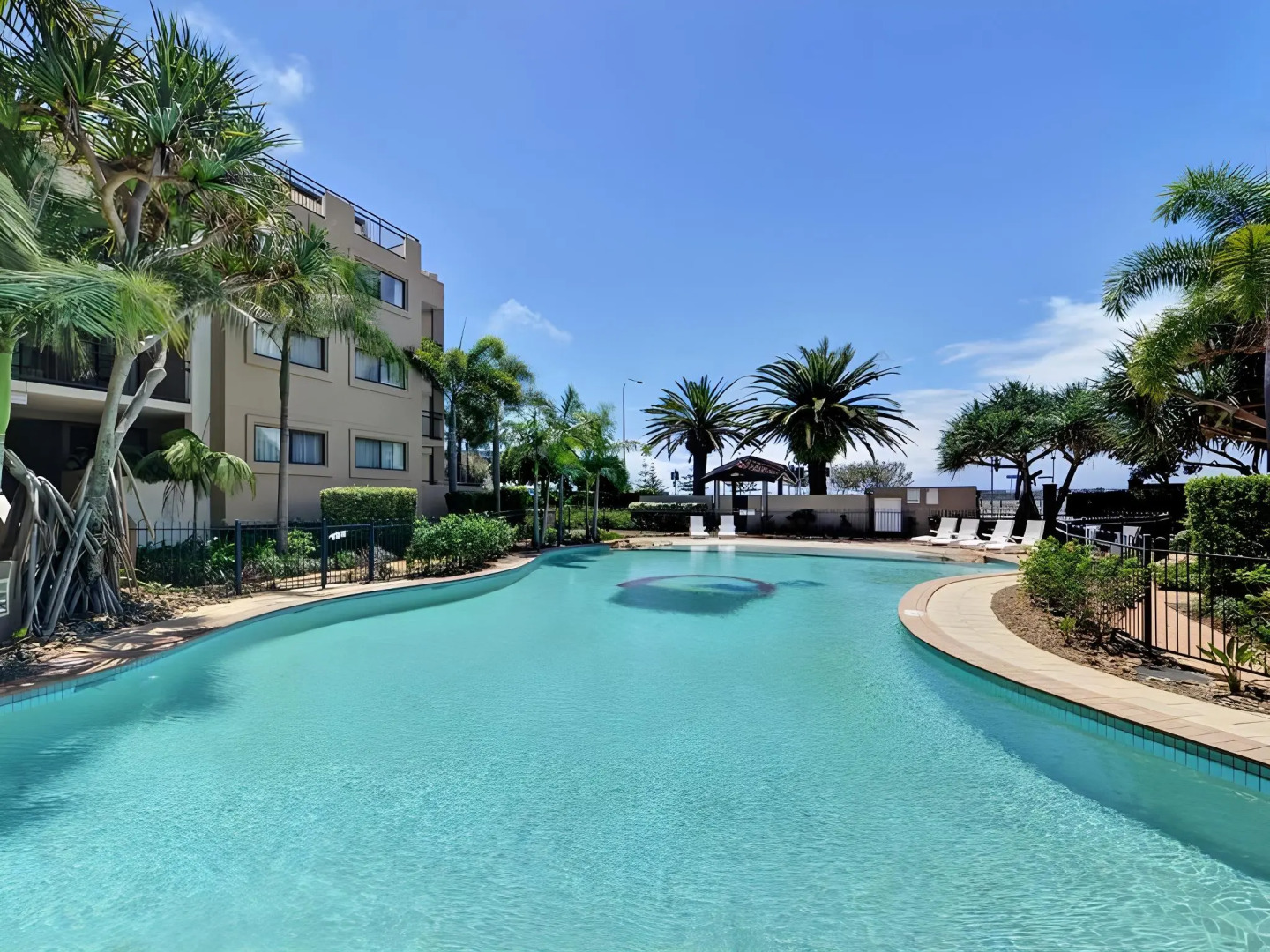 Photo - Sandcastles On The Broadwater