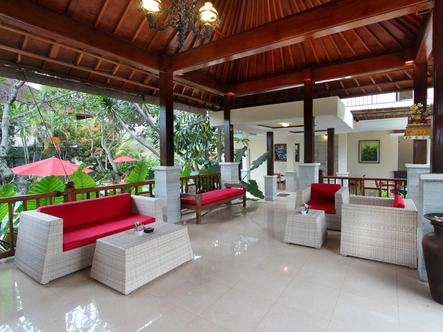 Foto - Putri Ayu Cottages