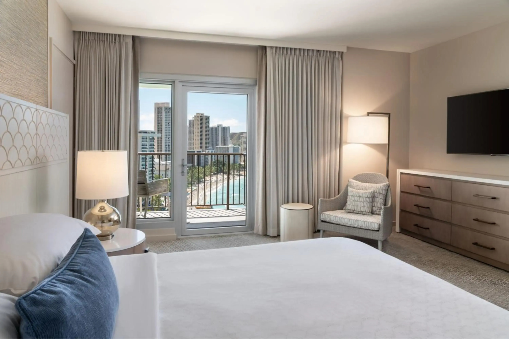 Photo - Sheraton Waikiki Beach Resort