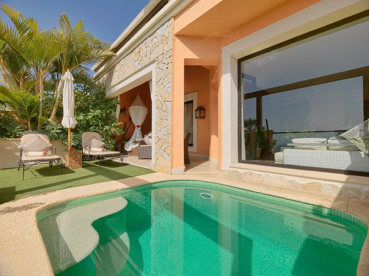 Foto - Royal Garden Villas, Luxury Hotel