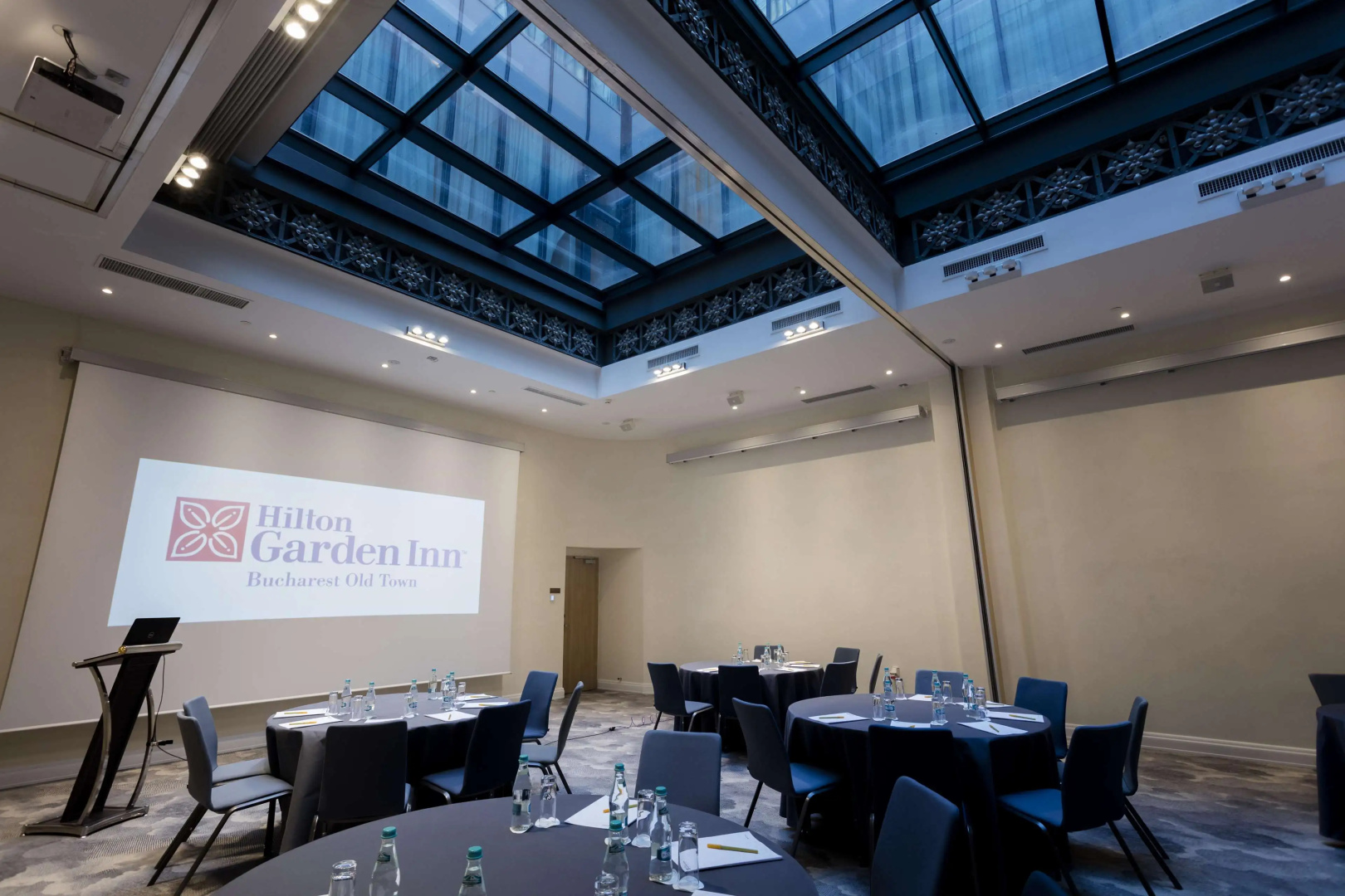 Photo - Hilton Garden Inn Bucharest Old Town