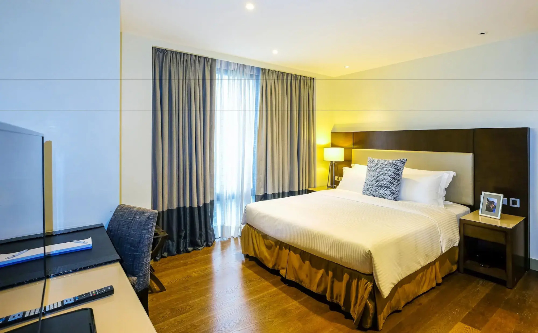 Foto - Somerset Alabang Manila