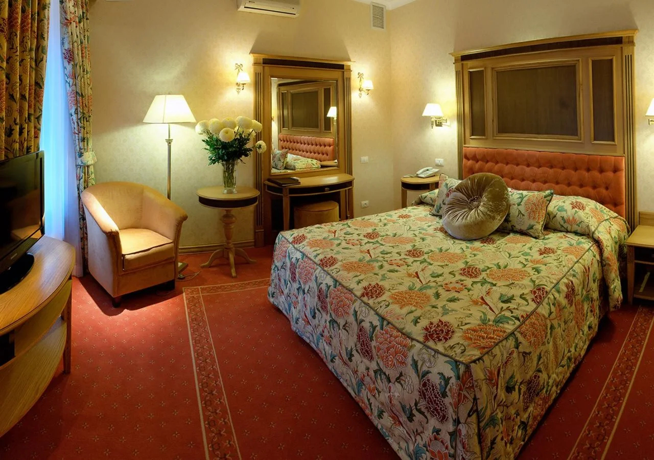 Photo - Swiss Hotel