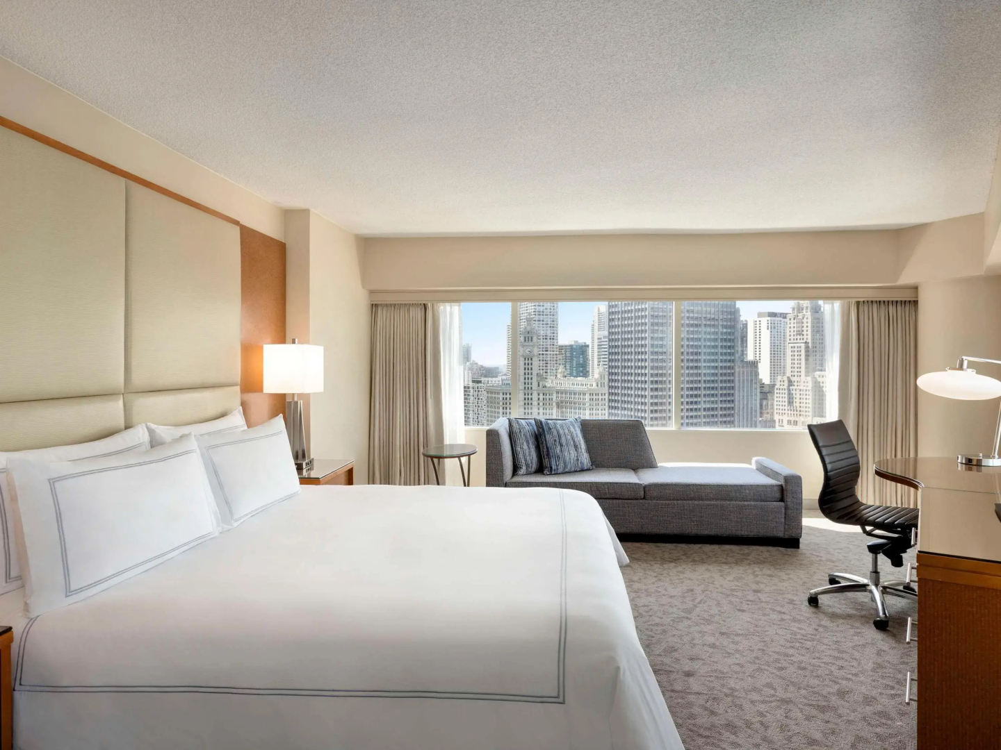 Photo - Swissotel Chicago