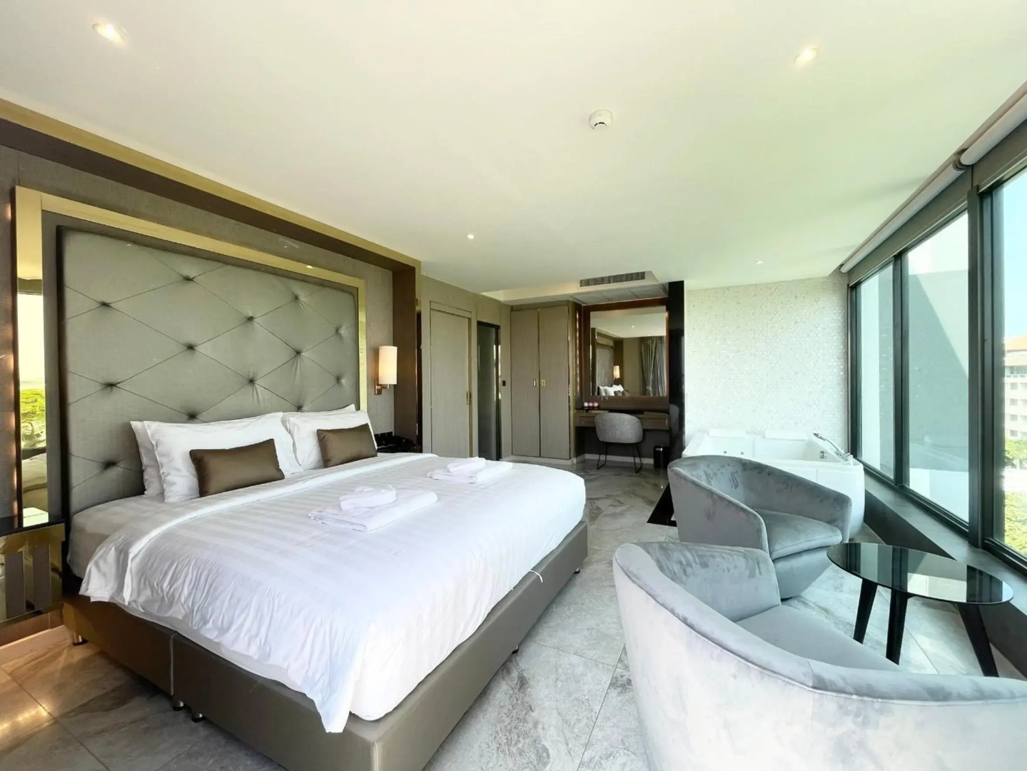 Foto - THE TJ HOTEL Pattaya