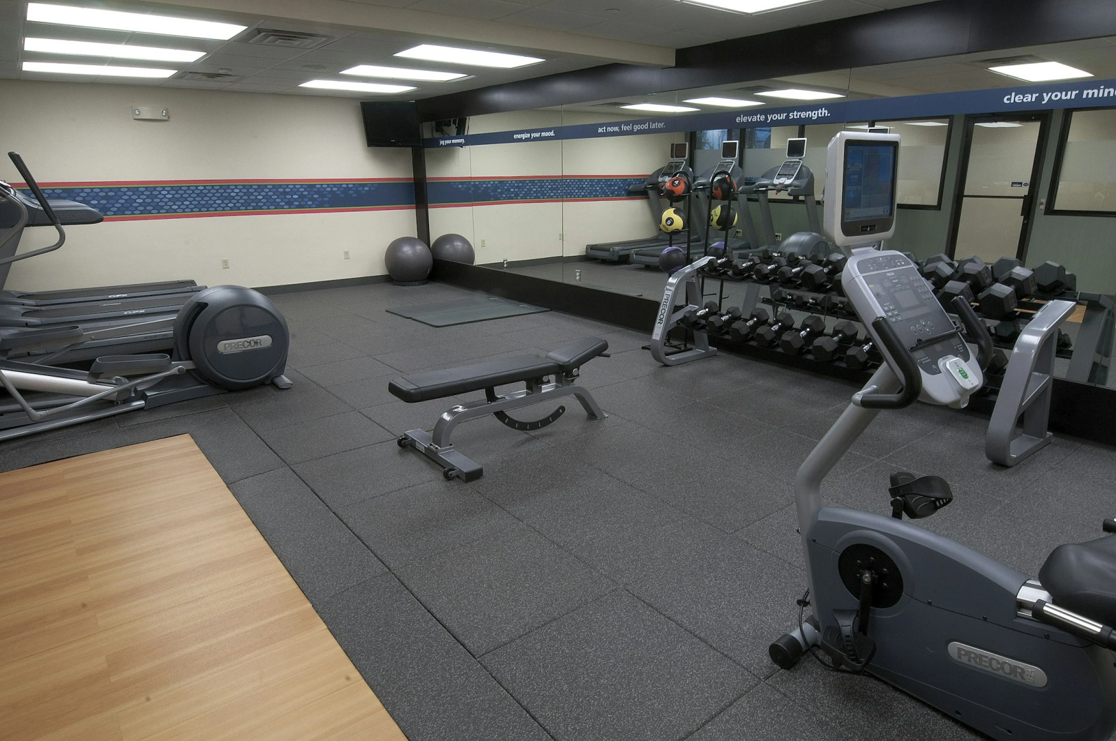 Photo - Hampton Inn & Suites Fairfield