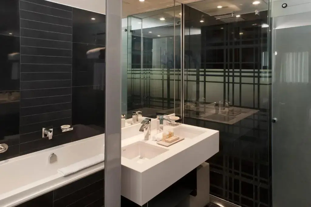 Photo - The Maslow Hotel, Sandton